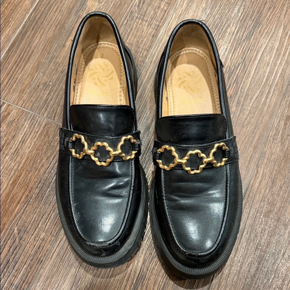 Black Leather Loafers with Gold Accent